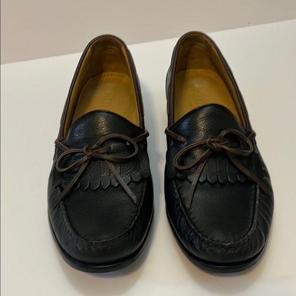 Cole Haan Classic Black and Brien Leather Dockers Great Condition Sz 10.5M - Picture 1 of 9